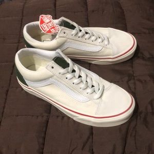 New Authentic Vans Women’s Shoes